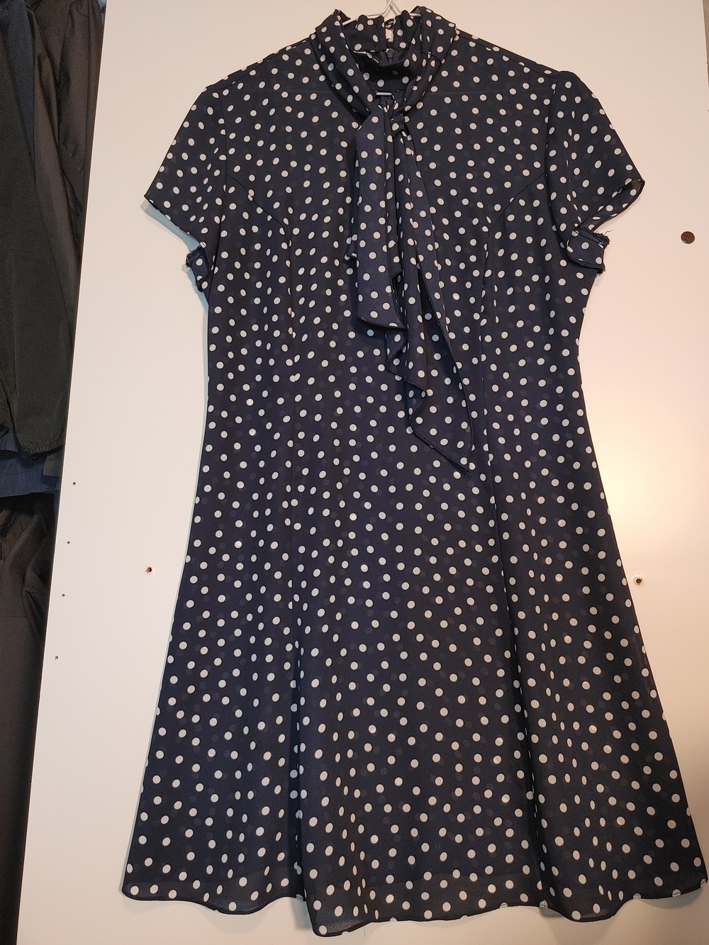 Navy Polka Dot Tie-Neck Casual Dress